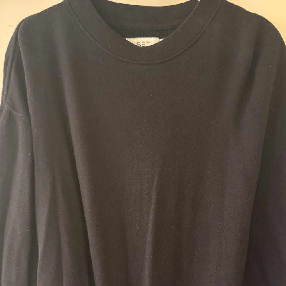 Set Active women’s Black sweatshirt